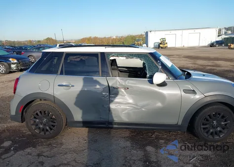 2023 Mini Hardtop Cooper from USA, damaged, VIN WMW33DK06P2T55713